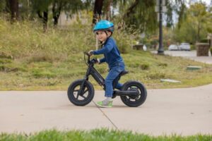 pyöräilykypärä laki