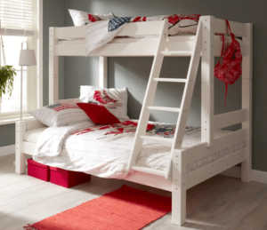 Kerrossänky kolmelle kahdella kerroksella